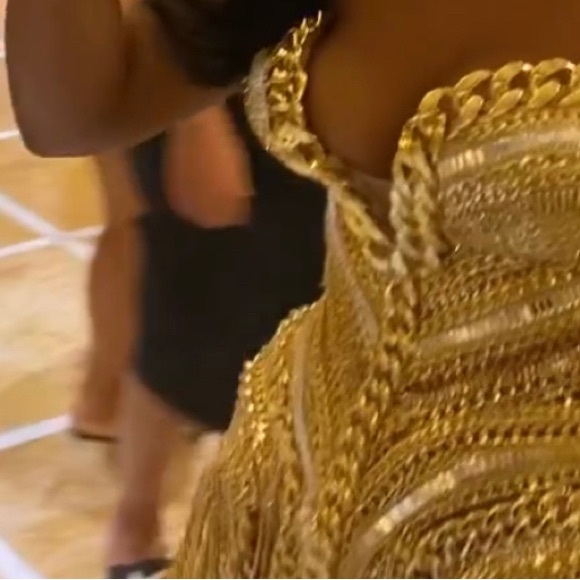 Snatched Lena Barisha chain dress! Perfect for birthdays, proms, any top event. - Picture 9 of 17